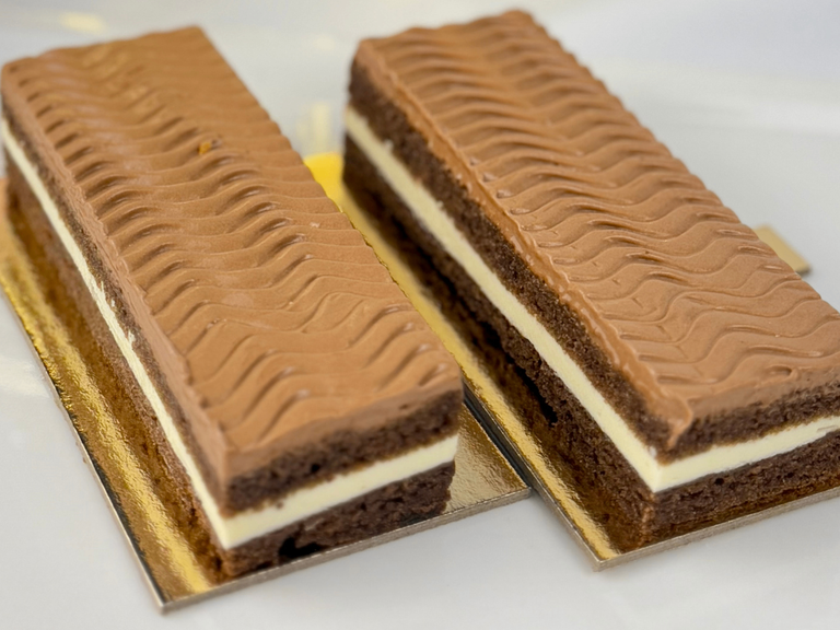 Gluten free 3 pillow Chocolate Cake 1 Pc